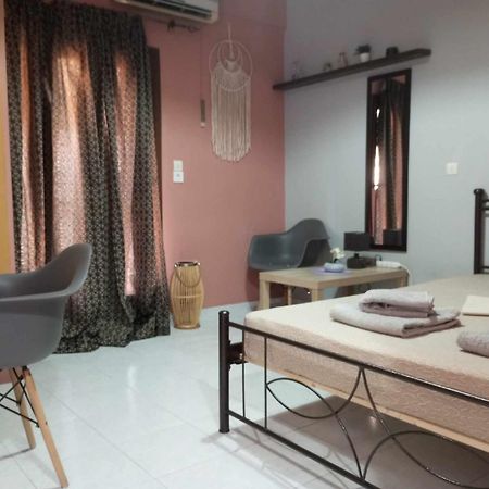 Cozy Studio Flat 1 Bedroom-Very Central Location Mytilíni Kültér fotó
